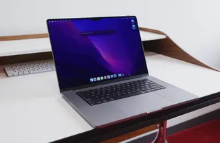 Apple MacBook Pro 16