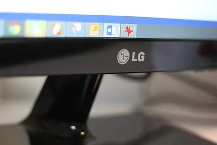 How To Connect A Phone To LG Tv Without Wi-Fi?