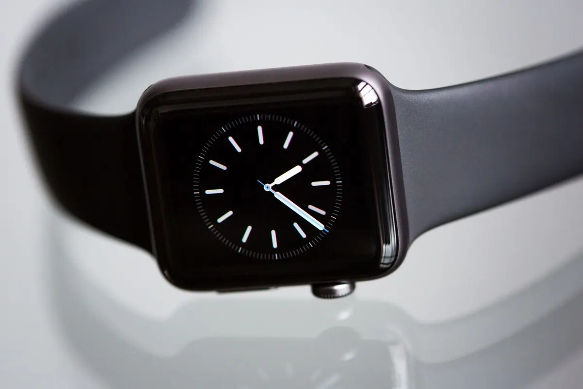 How To Delete Calls From The Apple Watch?